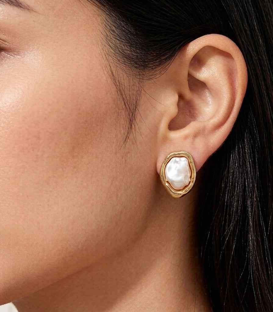 Baroque Pearl Stud Earrings | S925 Silver