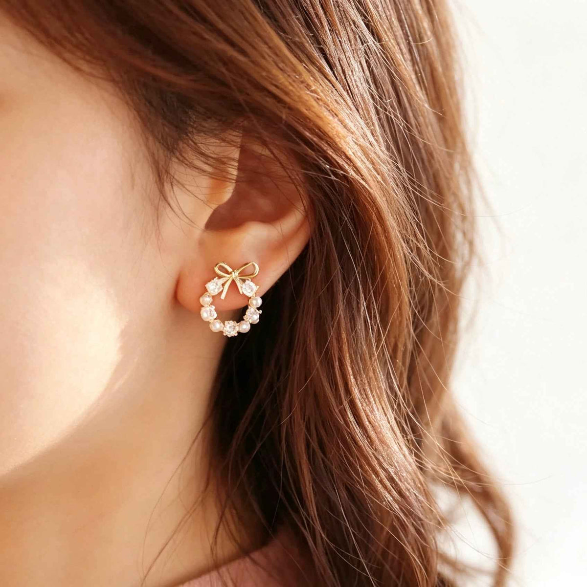 Bow Knot Pearl Wreath Stud Earrings | 925 Silver Pin – Romantic & Elegant