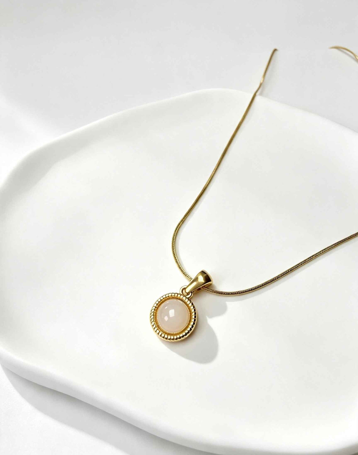 Elevate Your Style with the Old Money Round Cabochon Gold Plated Snake Chain Necklace