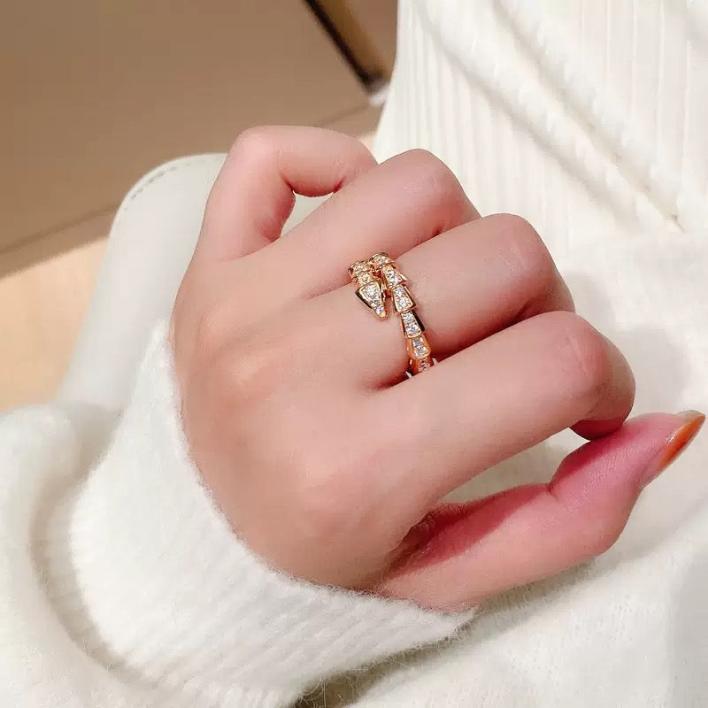 18K Gold-Plated Snake Chain Ring with Zircon