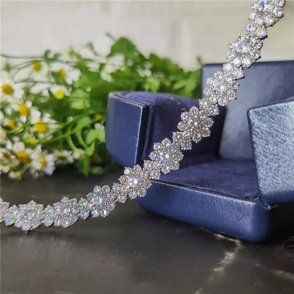 Pavé-set sunflower bracelet
