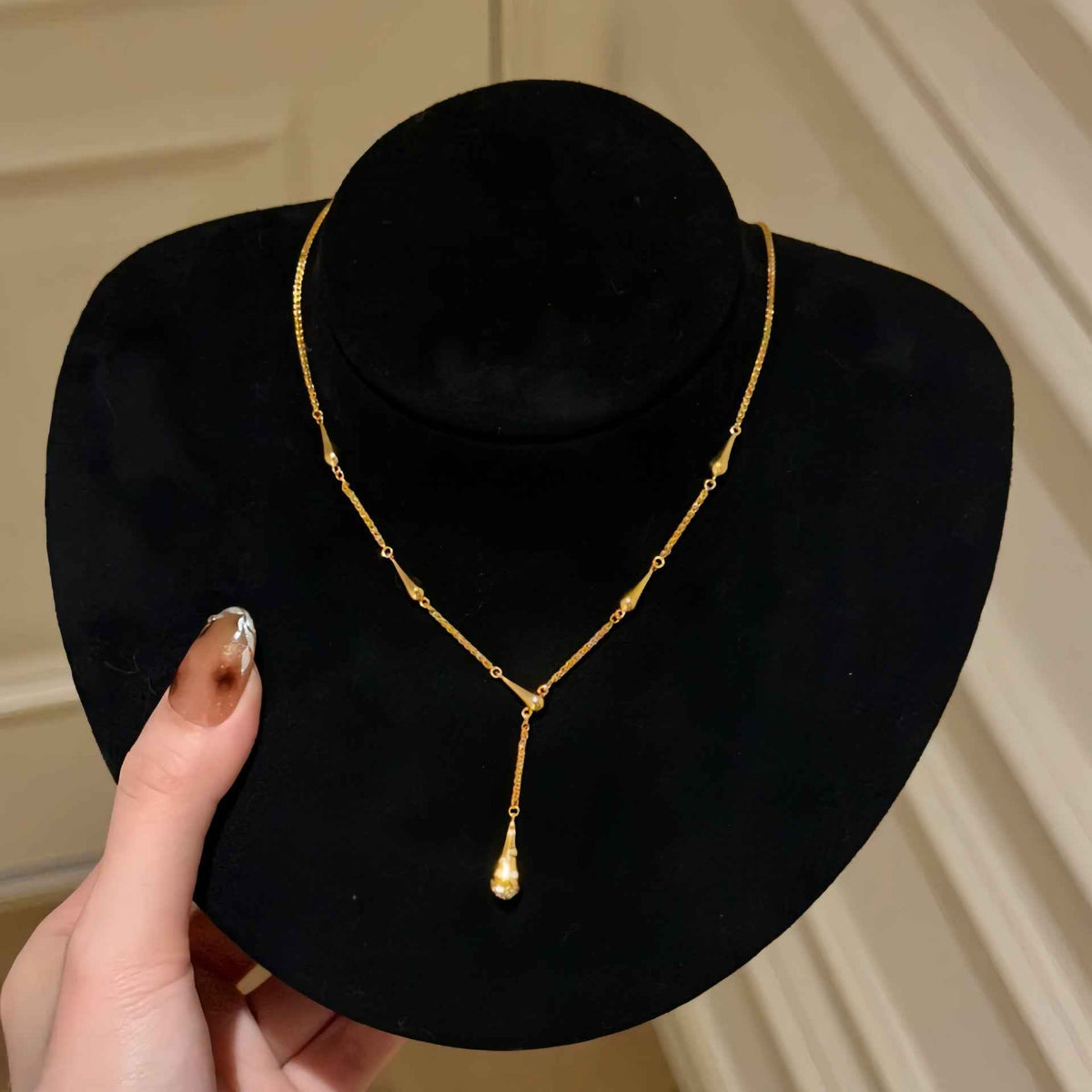 Elegant Teardrop Tassel Sweater Chain | 18K Gold Plated with Sparkling Zircon Crystals