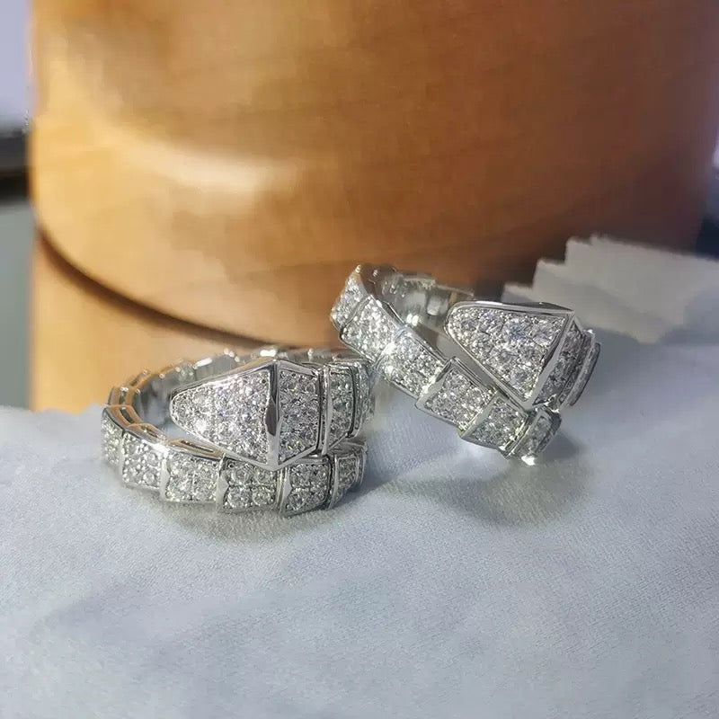 Wide-Band Snake Chain Ring | Electroplated Copper & Zircon