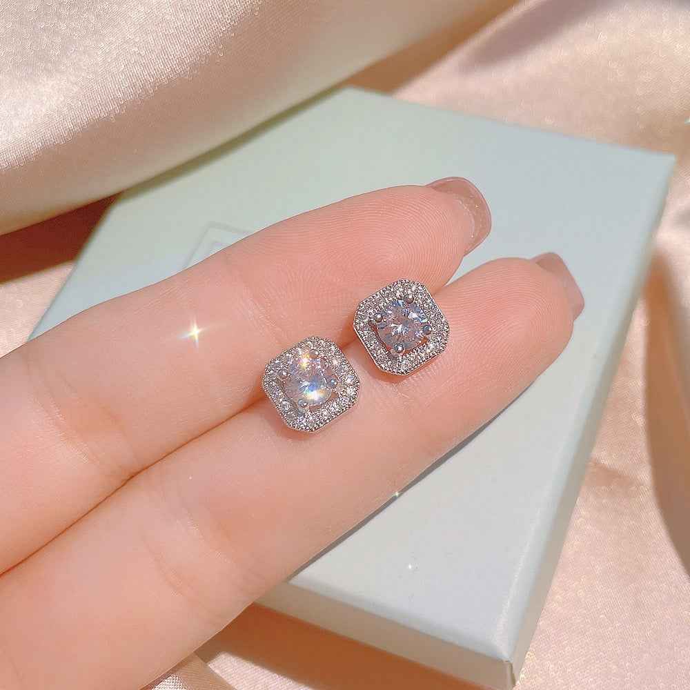 Elevate Your Elegance with the Geometric Crystal Jewelry Set